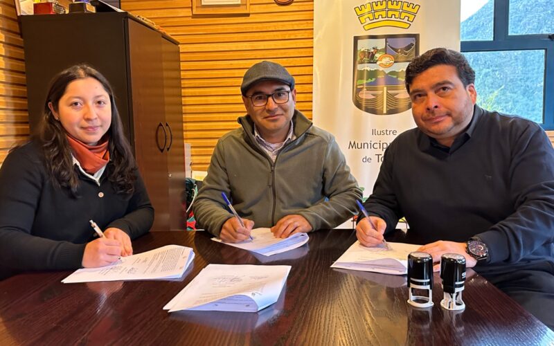 Municipalidad de Tortel firma convenio para implementación de “Plan de Movilidad Integral”
